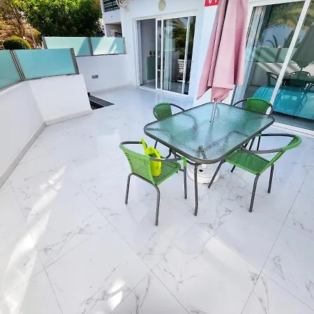 Отель Atalaya Court Адехе