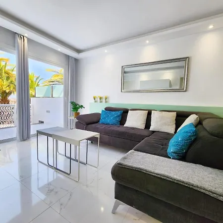 Atalaya Court Hotel *