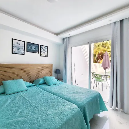 Atalaya Court Адехе